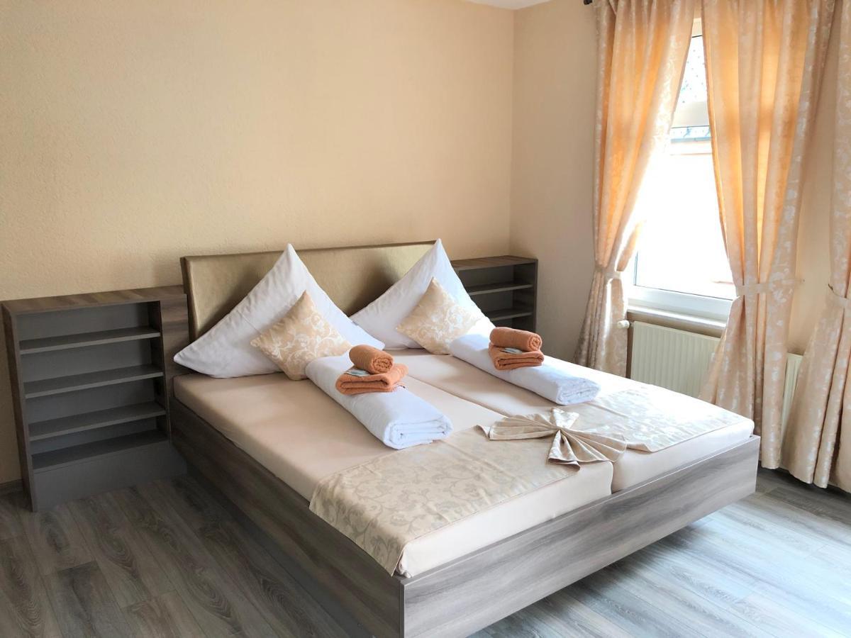 Pension Goldenes Vogtland Adorf Extérieur photo