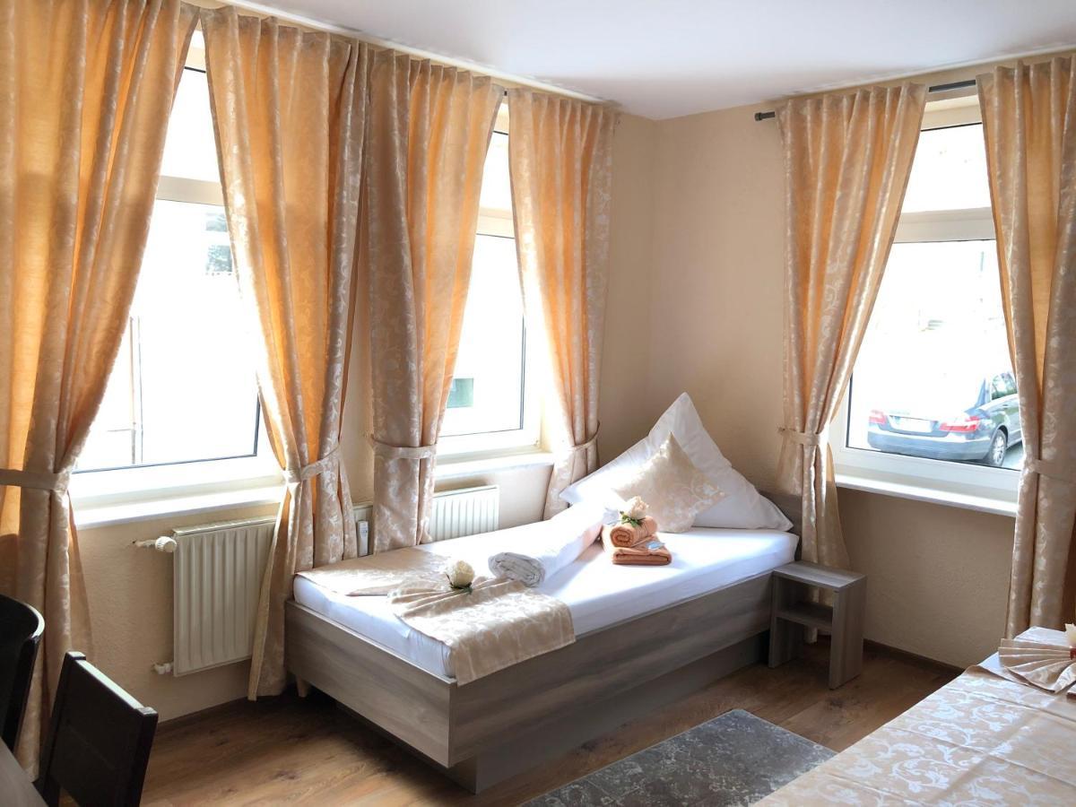Pension Goldenes Vogtland Adorf Extérieur photo